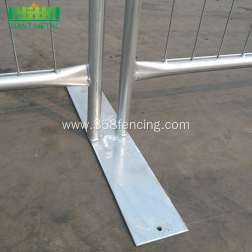 removable road crowd control barricades for sale